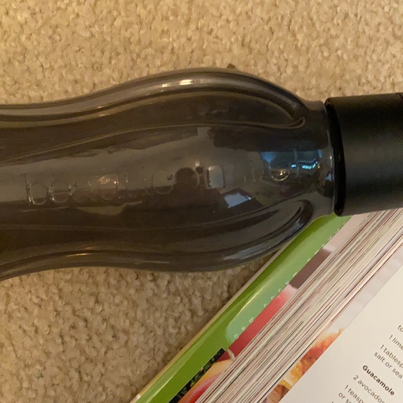 Daniel Plan Bk/Cookbook & Smoke Gray Water Bottle - Picture 8 of 8